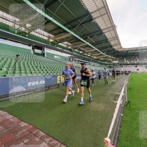 13.09.2026 - 21. swb-Marathon Bremen Michael Burmester http://msf.ph/oto/10319365 13.09.2026 13:18:06 Laufen im Stadion 134, 267, 271, 311, 404, 449, 486, 546, 588, 732, 753, 837, 921, 1057, 1424, 1425, 1431, 1765, 1790, 1813, 1825, 1844, 1868, 1987, 2056, 2067, 2096, 2123, 2137, 2294, 2357, 2358, 2381, 2389, 2419, 2453, 2532, 2550, 2562, 2586, 2601, 2614, 2647, 2655, 2797, 2821, 2849, 2857, 2879, 2880, 2893, 2944, 2984, 2999, 3096, 3100, 3104, 3146, 3180, 3195, 3210, 3213, 3285, 3314, 3337, 3366, 3421, 3431, 3476, 3479, 3506, 3537, 3548, 3619, 3633, 3654, 3740, 3879, 4478 meine-sportfotos.de