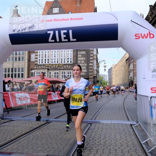 13.09.2026 - 21. swb-Marathon Bremen Tim E. http://msf.ph/oto/10319454 13.09.2026 10:58:20 Ziel 10078, 10494, 10543, 10559, 10565, 10604, 10673, 10826, 10828, 10903, 10914, 10931, 10932, 11136, 11295, 11332, 11752, 11824, 11863, 11884, 12441, 12482, 12551 meine-sportfotos.de