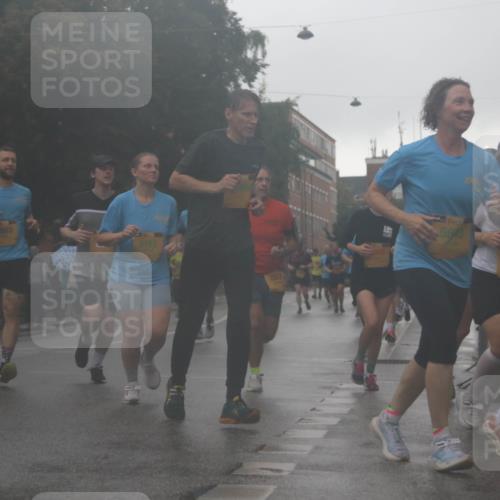 13.09.2026 - Kiel Lauf Markus Tischler http://msf.ph/oto/10319493 13.09.2026 10:50:45 Fleethörn 8863, 6161, 3587, 5642 meine-sportfotos.de