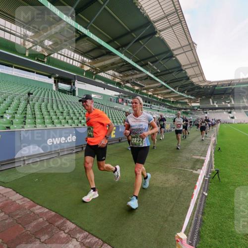 13.09.2026 - 21. swb-Marathon Bremen Michael Burmester http://msf.ph/oto/10319537 13.09.2026 13:18:24 Laufen im Stadion 311, 404, 449, 486, 546, 588, 732, 753, 837, 921, 1057, 1424, 1425, 1431, 1506, 1765, 1790, 1813, 1844, 1868, 2056, 2067, 2096, 2123, 2137, 2224, 2294, 2357, 2358, 2389, 2419, 2453, 2532, 2550, 2557, 2563, 2586, 2601, 2614, 2622, 2647, 2655, 2786, 2845, 2849, 2857, 2879, 2880, 2893, 2944, 2983, 2984, 2999, 3046, 3072, 3096, 3100, 3104, 3146, 3180, 3189, 3195, 3198, 3210, 3285, 3287, 3314, 3337, 3421, 3431, 3476, 3479, 3506, 3537, 3548, 3619, 3633, 3654, 3740, 3879, 4478 meine-sportfotos.de