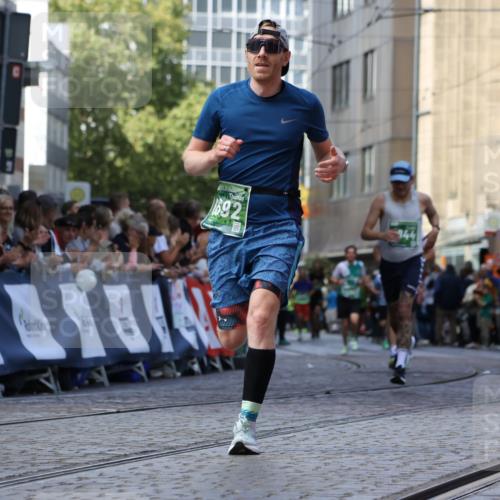13.09.2026 - 21. swb-Marathon Bremen Strokosch-Dieckow http://msf.ph/oto/10319742 13.09.2026 13:08:00 Ziel 819, 969, 2135, 4732, 4852, 4990, 5570, 5976, 7558, 7803, 8467, 8611, 8737, 9035, 9356, 2098, 2266, 2844, 3808, 5594, 6692, 13091 meine-sportfotos.de