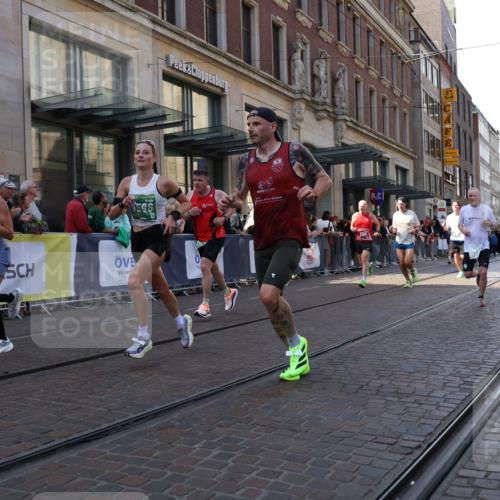 13.09.2026 - 21. swb-Marathon Bremen Strokosch-Dieckow http://msf.ph/oto/10319822 13.09.2026 13:17:40 Ziel 948, 1631, 1797, 1872, 2001, 2260, 2634, 2671, 3051, 3192, 3241, 3514, 3634, 4131, 4286, 4374, 4733, 5292, 5530, 5695, 5935, 5948, 6152, 6290, 6448, 8094, 8805, 8869, 8943, 8944, 9595, 9596, 9837, 13041, 560, 771, 842, 1297, 2008, 2125, 2234, 2812, 3148, 3760, 4171, 4498, 4499, 4620, 5041, 5550, 5817, 6095, 6803, 7901, 8100, 8250, 8253, 8446, 8532, 8714, 9075, 9400, 9505, 13107 meine-sportfotos.de