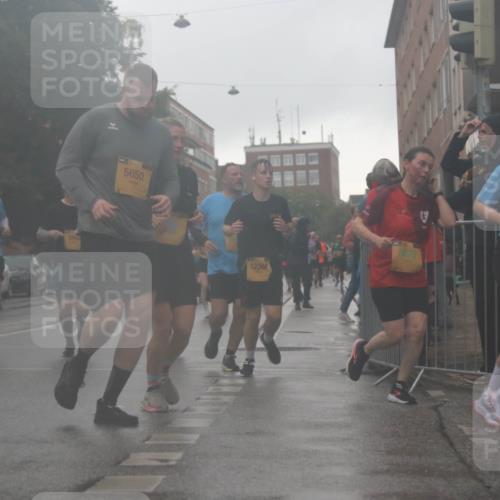 13.09.2026 - Kiel Lauf Markus Tischler http://msf.ph/oto/10319888 13.09.2026 10:51:26 Fleethörn 7467, 5650, 12380, 5073 meine-sportfotos.de