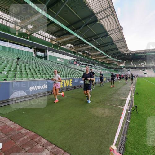 13.09.2026 - 21. swb-Marathon Bremen Michael Burmester http://msf.ph/oto/10319890 13.09.2026 13:19:01 Laufen im Stadion 311, 333, 404, 486, 512, 546, 732, 753, 837, 921, 938, 1156, 1431, 1506, 1765, 1844, 1868, 1916, 2056, 2123, 2137, 2224, 2240, 2294, 2315, 2357, 2358, 2453, 2557, 2563, 2601, 2614, 2622, 2626, 2647, 2689, 2702, 2703, 2722, 2786, 2843, 2845, 2849, 2857, 2879, 2880, 2893, 2944, 2983, 2999, 3031, 3046, 3072, 3096, 3100, 3116, 3146, 3180, 3189, 3198, 3210, 3243, 3263, 3285, 3287, 3315, 3337, 3421, 3476, 3537, 3548, 3619, 3633, 3654, 3740, 3879, 4478 meine-sportfotos.de