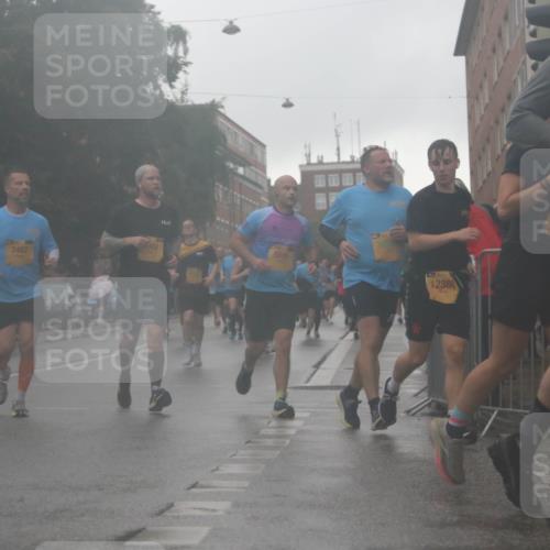 13.09.2026 - Kiel Lauf Markus Tischler http://msf.ph/oto/10319902 13.09.2026 10:51:27 Fleethörn 7467, 3962, 5691, 12380, 5650 meine-sportfotos.de