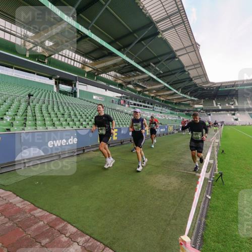 13.09.2026 - 21. swb-Marathon Bremen Michael Burmester http://msf.ph/oto/10319925 13.09.2026 13:19:07 Laufen im Stadion 311, 333, 404, 464, 486, 512, 546, 732, 753, 837, 921, 938, 1156, 1431, 1506, 1765, 1844, 1868, 1916, 2056, 2123, 2137, 2224, 2240, 2294, 2315, 2357, 2358, 2453, 2557, 2563, 2614, 2622, 2626, 2647, 2689, 2702, 2703, 2722, 2786, 2843, 2845, 2849, 2857, 2879, 2880, 2893, 2944, 2983, 2999, 3031, 3046, 3059, 3072, 3096, 3100, 3116, 3146, 3189, 3198, 3210, 3243, 3263, 3285, 3287, 3315, 3476, 3537, 3548, 3619, 3633, 3654, 3740, 3879, 4478 meine-sportfotos.de
