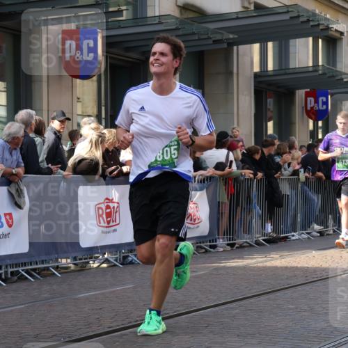13.09.2026 - 21. swb-Marathon Bremen Strokosch-Dieckow http://msf.ph/oto/10319962 13.09.2026 13:17:43 Ziel 948, 1631, 1797, 1872, 2001, 2260, 2634, 2671, 3051, 3192, 3241, 3458, 3514, 3634, 4131, 4286, 4374, 4733, 5292, 5530, 5695, 5935, 5948, 6152, 6290, 6448, 8094, 8805, 8869, 8943, 8944, 9134, 9595, 9596, 9609, 9837, 13041, 560, 771, 1297, 2008, 2125, 2234, 2812, 3148, 3760, 4171, 4498, 4499, 4620, 5041, 5550, 5817, 6803, 7901, 8100, 8250, 8253, 8446, 8532, 8714, 9075, 9400, 9505, 13107 meine-sportfotos.de