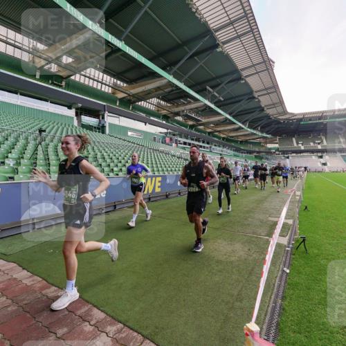 13.09.2026 - 21. swb-Marathon Bremen Michael Burmester http://msf.ph/oto/10320167 13.09.2026 13:19:31 Laufen im Stadion 333, 464, 486, 512, 546, 753, 921, 938, 1066, 1129, 1156, 1409, 1431, 1446, 1506, 1756, 1765, 1815, 1868, 1916, 2028, 2123, 2137, 2224, 2240, 2294, 2315, 2453, 2533, 2557, 2563, 2614, 2622, 2626, 2689, 2694, 2695, 2702, 2703, 2722, 2756, 2786, 2843, 2845, 2849, 2857, 2879, 2880, 2944, 2983, 2999, 3031, 3046, 3059, 3072, 3096, 3100, 3116, 3189, 3198, 3243, 3263, 3264, 3285, 3287, 3310, 3315, 3476, 3537, 3619, 3740, 3879, 4478 meine-sportfotos.de