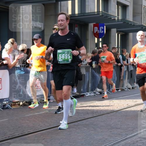 13.09.2026 - 21. swb-Marathon Bremen Strokosch-Dieckow http://msf.ph/oto/10320196 13.09.2026 13:17:47 Ziel 948, 1631, 1797, 1872, 2001, 2260, 2634, 2671, 3241, 3458, 3514, 3634, 4131, 4733, 5292, 5695, 5935, 5948, 6152, 6290, 6448, 8094, 8805, 8869, 8943, 8944, 9134, 9595, 9596, 9609, 9837, 10065, 13041, 560, 771, 1297, 2008, 2125, 2234, 2812, 3051, 3192, 3760, 4171, 4286, 4374, 4498, 4499, 4620, 5041, 5530, 5550, 5817, 7901, 8100, 8250, 8253, 8446, 8714, 9075, 9400, 9505, 13107 meine-sportfotos.de