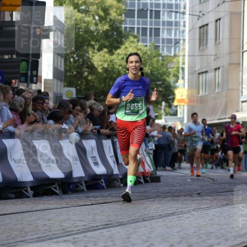 13.09.2026 - 21. swb-Marathon Bremen Strokosch-Dieckow http://msf.ph/oto/10320206 13.09.2026 13:08:19 Ziel 2844, 4732, 6692, 13091, 13160, 339, 678, 1335, 1696, 4082, 4888, 5424, 8655, 9084, 9582 meine-sportfotos.de