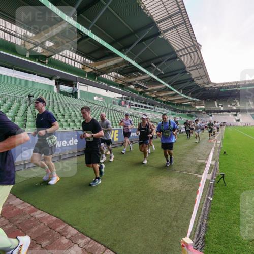 13.09.2026 - 21. swb-Marathon Bremen Michael Burmester http://msf.ph/oto/10320224 13.09.2026 13:19:36 Laufen im Stadion 333, 464, 486, 512, 546, 921, 938, 1066, 1129, 1156, 1409, 1431, 1446, 1506, 1697, 1756, 1765, 1815, 1916, 2028, 2123, 2137, 2224, 2240, 2294, 2315, 2349, 2453, 2533, 2557, 2563, 2614, 2622, 2626, 2689, 2694, 2695, 2702, 2703, 2722, 2756, 2786, 2843, 2845, 2849, 2857, 2879, 2944, 2983, 2999, 3031, 3046, 3059, 3072, 3096, 3100, 3116, 3139, 3189, 3198, 3243, 3263, 3264, 3285, 3287, 3310, 3315, 3619, 3740, 3879, 4478 meine-sportfotos.de