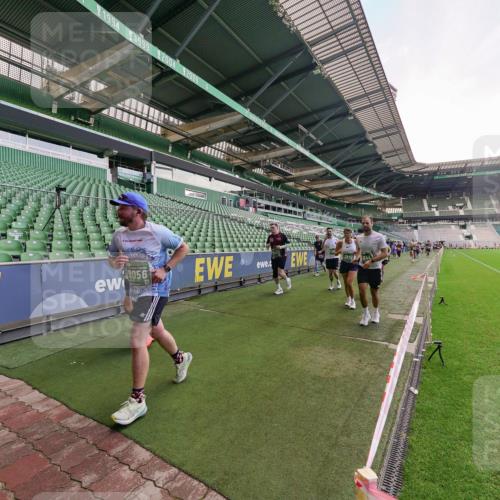 13.09.2026 - 21. swb-Marathon Bremen Michael Burmester http://msf.ph/oto/10320332 13.09.2026 13:19:45 Laufen im Stadion 333, 464, 486, 512, 546, 921, 938, 1066, 1129, 1156, 1409, 1431, 1446, 1506, 1697, 1756, 1765, 1815, 1916, 2010, 2028, 2064, 2137, 2224, 2240, 2294, 2315, 2349, 2453, 2501, 2533, 2557, 2563, 2614, 2622, 2626, 2689, 2694, 2695, 2702, 2703, 2722, 2756, 2786, 2843, 2845, 2857, 2879, 2944, 2983, 2999, 3017, 3018, 3031, 3035, 3036, 3037, 3046, 3059, 3072, 3096, 3100, 3116, 3139, 3189, 3198, 3243, 3263, 3264, 3285, 3287, 3310, 3315, 3619, 3879, 4478 meine-sportfotos.de