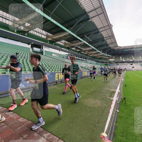 13.09.2026 - 21. swb-Marathon Bremen Michael Burmester http://msf.ph/oto/10320469 13.09.2026 13:20:00 Laufen im Stadion 333, 464, 486, 512, 704, 921, 938, 1066, 1129, 1156, 1409, 1431, 1439, 1446, 1506, 1697, 1756, 1765, 1815, 1916, 2010, 2028, 2064, 2137, 2224, 2240, 2278, 2294, 2315, 2349, 2394, 2395, 2417, 2437, 2453, 2501, 2519, 2533, 2557, 2563, 2588, 2622, 2626, 2689, 2694, 2695, 2702, 2703, 2722, 2756, 2786, 2793, 2843, 2845, 2886, 2944, 2983, 3017, 3018, 3031, 3035, 3036, 3037, 3046, 3059, 3072, 3102, 3116, 3139, 3189, 3198, 3243, 3263, 3264, 3285, 3287, 3310, 3315, 3619, 3879 meine-sportfotos.de
