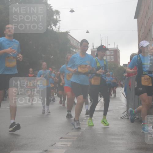 13.09.2026 - Kiel Lauf Markus Tischler http://msf.ph/oto/10320499 13.09.2026 10:52:27 Fleethörn 5302, 6889, 6887 meine-sportfotos.de