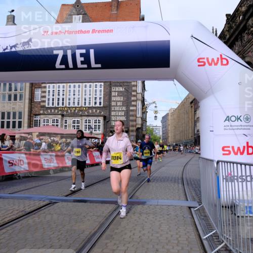 13.09.2026 - 21. swb-Marathon Bremen Tim E. http://msf.ph/oto/10320675 13.09.2026 10:58:47 Ziel 10878, 10879, 11004, 11030, 11152, 11189, 11202, 11384, 11403, 11455, 11686, 11750, 11906, 11953, 11955, 12092, 12180, 12237, 12320, 12499, 12505, 12518 meine-sportfotos.de