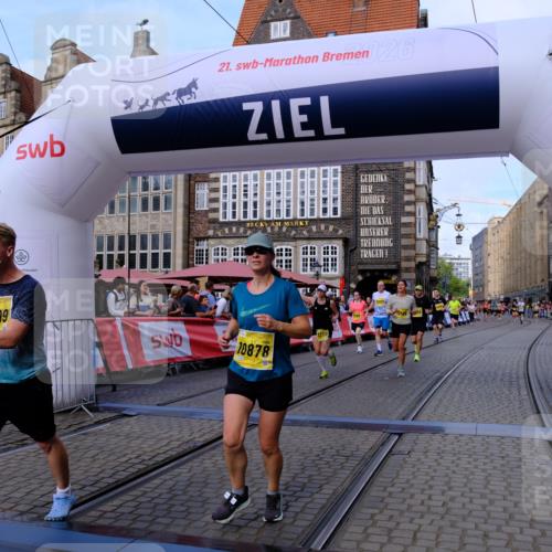 13.09.2026 - 21. swb-Marathon Bremen Tim E. http://msf.ph/oto/10320993 13.09.2026 10:58:50 Ziel 10878, 10879, 11004, 11030, 11152, 11189, 11384, 11403, 11455, 11686, 11750, 11953, 11955, 12180, 12237, 12320, 12499, 12505, 12518 meine-sportfotos.de