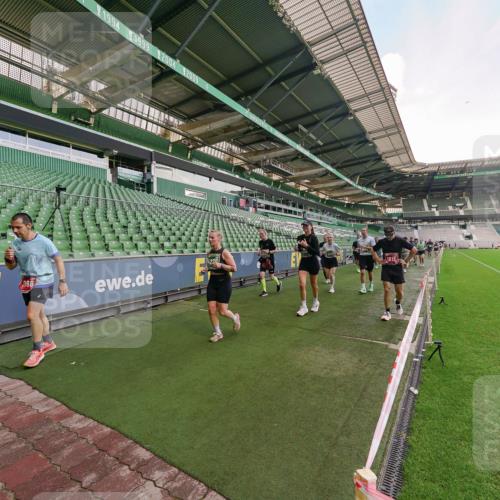 13.09.2026 - 21. swb-Marathon Bremen Michael Burmester http://msf.ph/oto/10321067 13.09.2026 13:20:59 Laufen im Stadion 258, 351, 423, 441, 464, 601, 620, 704, 782, 851, 1060, 1066, 1094, 1129, 1156, 1158, 1177, 1316, 1409, 1439, 1446, 1518, 1676, 1697, 1756, 1808, 1815, 1846, 1916, 2010, 2028, 2064, 2139, 2201, 2258, 2278, 2349, 2394, 2395, 2414, 2417, 2437, 2501, 2519, 2533, 2551, 2588, 2626, 2694, 2695, 2702, 2722, 2736, 2756, 2793, 2828, 2886, 2954, 2995, 3004, 3010, 3017, 3018, 3022, 3034, 3035, 3036, 3037, 3059, 3070, 3074, 3102, 3116, 3139, 3144, 3225, 3243, 3263, 3264, 3310, 3315 meine-sportfotos.de