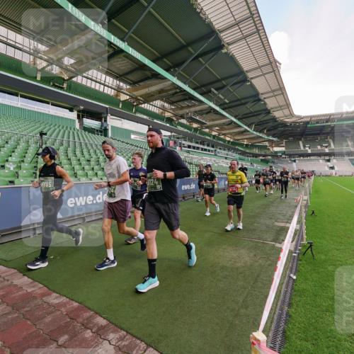 13.09.2026 - 21. swb-Marathon Bremen Michael Burmester http://msf.ph/oto/10321212 13.09.2026 13:21:13 Laufen im Stadion 128, 258, 351, 423, 441, 464, 601, 620, 704, 782, 851, 1060, 1066, 1094, 1129, 1158, 1177, 1316, 1344, 1409, 1417, 1439, 1446, 1518, 1676, 1697, 1729, 1756, 1808, 1815, 1846, 2010, 2028, 2064, 2139, 2201, 2258, 2278, 2349, 2394, 2395, 2414, 2417, 2437, 2501, 2519, 2533, 2551, 2588, 2652, 2694, 2695, 2736, 2756, 2793, 2828, 2886, 2954, 2995, 3004, 3010, 3017, 3018, 3022, 3034, 3035, 3036, 3037, 3059, 3070, 3074, 3102, 3139, 3144, 3225, 3264, 3310 meine-sportfotos.de