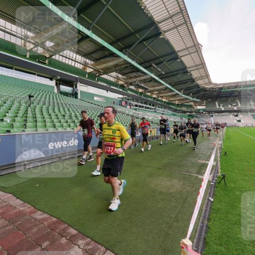 13.09.2026 - 21. swb-Marathon Bremen Michael Burmester http://msf.ph/oto/10321226 13.09.2026 13:21:14 Laufen im Stadion 128, 258, 351, 423, 441, 464, 601, 620, 704, 782, 851, 1060, 1066, 1094, 1129, 1158, 1177, 1316, 1344, 1409, 1417, 1439, 1446, 1518, 1676, 1697, 1729, 1756, 1808, 1815, 1846, 2010, 2028, 2064, 2139, 2201, 2258, 2278, 2349, 2394, 2395, 2414, 2417, 2437, 2501, 2519, 2533, 2551, 2588, 2652, 2694, 2695, 2736, 2756, 2793, 2828, 2886, 2954, 2964, 2995, 3004, 3010, 3017, 3018, 3022, 3034, 3035, 3036, 3037, 3059, 3070, 3074, 3102, 3139, 3144, 3225, 3264, 3310 meine-sportfotos.de