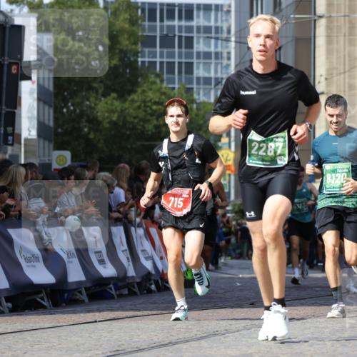 13.09.2026 - 21. swb-Marathon Bremen Strokosch-Dieckow http://msf.ph/oto/10321549 13.09.2026 13:09:00 Ziel 715, 3110, 3276, 4033, 4888, 5377, 6842, 7064, 7121, 8555, 9084, 9240, 9411, 9702, 1241, 2287, 2291, 2909, 4898, 5383, 7262, 8120, 8830, 9904, 10044 meine-sportfotos.de