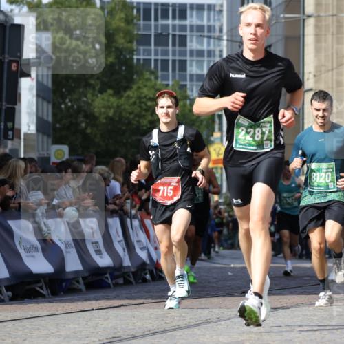 13.09.2026 - 21. swb-Marathon Bremen Strokosch-Dieckow http://msf.ph/oto/10321562 13.09.2026 13:09:00 Ziel 715, 3110, 3276, 4033, 4888, 5377, 6842, 7064, 7121, 8555, 9084, 9240, 9411, 9702, 1241, 2287, 2291, 2909, 4898, 5383, 7262, 8120, 8830, 9904, 10044 meine-sportfotos.de