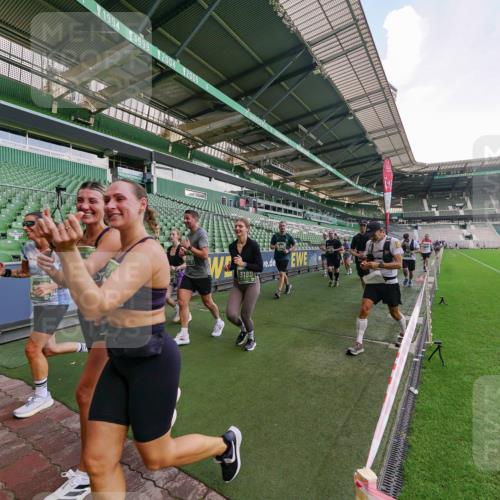 13.09.2026 - 21. swb-Marathon Bremen Michael Burmester http://msf.ph/oto/10321621 13.09.2026 13:21:59 Laufen im Stadion 128, 160, 211, 258, 343, 351, 423, 441, 571, 601, 620, 704, 782, 851, 1060, 1094, 1157, 1158, 1177, 1259, 1316, 1344, 1417, 1439, 1518, 1657, 1669, 1676, 1691, 1729, 1808, 1846, 1883, 2139, 2201, 2258, 2278, 2290, 2394, 2395, 2414, 2417, 2437, 2504, 2519, 2551, 2588, 2619, 2632, 2652, 2660, 2685, 2711, 2736, 2793, 2828, 2886, 2954, 2964, 2995, 3004, 3010, 3022, 3034, 3070, 3074, 3102, 3144, 3225, 3351, 3682, 3784, 4020, 4431, 4584, 1506 meine-sportfotos.de