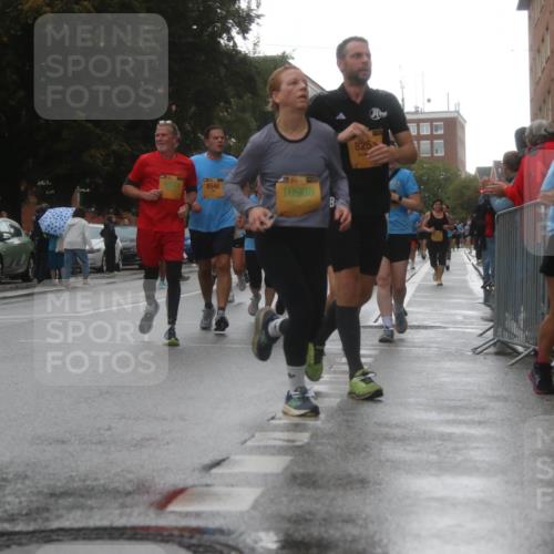 13.09.2026 - Kiel Lauf Markus Tischler http://msf.ph/oto/10321656 13.09.2026 10:55:29 Fleethörn 6353, 8548, 10908, 825, 8998 meine-sportfotos.de