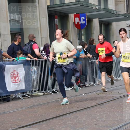13.09.2026 - 21. swb-Marathon Bremen Strokosch-Dieckow http://msf.ph/oto/10321850 13.09.2026 10:59:17 Ziel 10147, 10355, 10377, 10669, 10745, 10922, 10928, 10929, 11151, 11194, 11207, 11419, 11501, 11519, 11594, 11873, 12138, 12267, 12295, 12480, 12481, 12527, 10383, 10415, 10427, 10477, 10492, 10668, 10843, 11034, 11086, 11125, 11267, 11301, 11302, 11500, 11602, 11913, 12015, 12118, 12127, 12131, 12200, 12267, 12271, 12297, 12537, 12541 meine-sportfotos.de