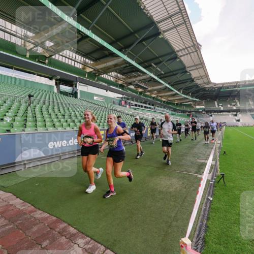 13.09.2026 - 21. swb-Marathon Bremen Michael Burmester http://msf.ph/oto/10321906 13.09.2026 13:22:30 Laufen im Stadion 128, 160, 211, 258, 343, 351, 423, 441, 533, 571, 601, 609, 708, 782, 851, 892, 1060, 1094, 1157, 1158, 1177, 1178, 1259, 1316, 1331, 1344, 1417, 1518, 1657, 1669, 1676, 1691, 1729, 1746, 1788, 1883, 2213, 2290, 2433, 2475, 2504, 2526, 2551, 2619, 2632, 2652, 2660, 2685, 2711, 2828, 2954, 2964, 2995, 3022, 3034, 3144, 3225, 3252, 3347, 3351, 3505, 3530, 3559, 3682, 3727, 3784, 4020, 4054, 4231, 4406, 4407, 4431, 4467, 4584, 1506 meine-sportfotos.de