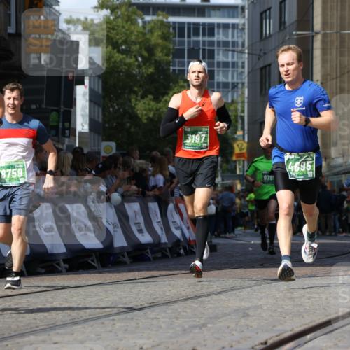 13.09.2026 - 21. swb-Marathon Bremen Strokosch-Dieckow http://msf.ph/oto/10322054 13.09.2026 13:09:17 Ziel 1925, 2287, 3110, 3330, 4384, 5517, 5636, 5696, 6906, 7262, 8120, 9240, 9867, 9906, 9911, 1034, 3197, 4895, 5111, 6652, 8759, 9789, 9866 meine-sportfotos.de