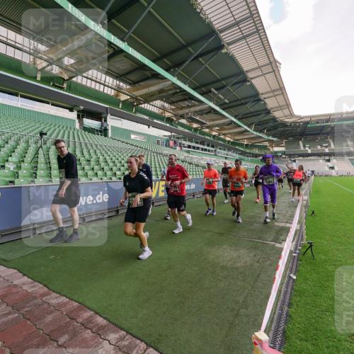 13.09.2026 - 21. swb-Marathon Bremen Michael Burmester http://msf.ph/oto/10322065 13.09.2026 13:22:50 Laufen im Stadion 128, 160, 211, 258, 343, 351, 434, 441, 533, 571, 601, 609, 708, 851, 892, 1060, 1094, 1157, 1178, 1259, 1331, 1344, 1417, 1518, 1657, 1669, 1691, 1729, 1746, 1788, 1883, 2213, 2290, 2433, 2475, 2504, 2526, 2619, 2632, 2652, 2660, 2685, 2711, 2828, 2954, 2964, 2968, 2995, 3022, 3034, 3225, 3252, 3282, 3292, 3347, 3351, 3395, 3423, 3447, 3505, 3530, 3559, 3682, 3727, 3770, 3784, 3819, 4020, 4054, 4231, 4406, 4407, 4431, 4466, 4467, 4584, 1506 meine-sportfotos.de