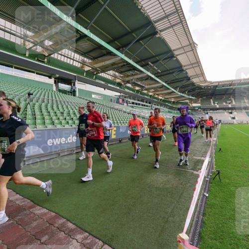 13.09.2026 - 21. swb-Marathon Bremen Michael Burmester http://msf.ph/oto/10322073 13.09.2026 13:22:51 Laufen im Stadion 128, 160, 211, 258, 343, 351, 434, 441, 533, 571, 601, 609, 708, 851, 892, 1060, 1094, 1157, 1178, 1259, 1331, 1344, 1417, 1518, 1657, 1669, 1691, 1729, 1746, 1788, 1883, 2213, 2290, 2433, 2475, 2504, 2526, 2619, 2632, 2652, 2660, 2685, 2711, 2828, 2936, 2964, 2968, 2995, 3022, 3034, 3225, 3252, 3282, 3292, 3347, 3351, 3395, 3423, 3447, 3505, 3530, 3559, 3682, 3727, 3770, 3784, 3819, 4020, 4054, 4231, 4406, 4407, 4431, 4466, 4467, 4584, 1506 meine-sportfotos.de