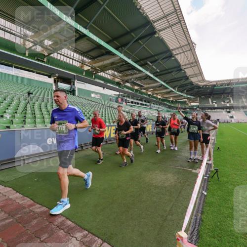 13.09.2026 - 21. swb-Marathon Bremen Michael Burmester http://msf.ph/oto/10322192 13.09.2026 13:23:08 Laufen im Stadion 128, 137, 160, 182, 211, 324, 343, 351, 434, 533, 571, 609, 708, 721, 851, 892, 1157, 1178, 1259, 1331, 1344, 1417, 1597, 1598, 1657, 1669, 1691, 1729, 1746, 1788, 1883, 2213, 2286, 2290, 2433, 2445, 2475, 2495, 2503, 2504, 2526, 2619, 2632, 2652, 2660, 2685, 2711, 2768, 2936, 2964, 2968, 3252, 3282, 3288, 3289, 3292, 3347, 3351, 3364, 3395, 3423, 3447, 3505, 3530, 3559, 3682, 3727, 3770, 3784, 3819, 4020, 4054, 4231, 4406, 4407, 4431, 4466, 4467, 4584, 1506 meine-sportfotos.de
