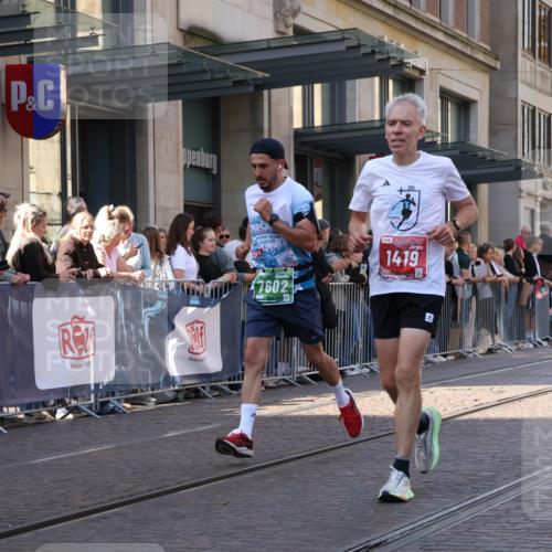 13.09.2026 - 21. swb-Marathon Bremen Strokosch-Dieckow http://msf.ph/oto/10322267 13.09.2026 13:18:32 Ziel 307, 2324, 2948, 3631, 4120, 4413, 4642, 4916, 5277, 5867, 6310, 6787, 7104, 7154, 7163, 7602, 7791, 8743, 9327, 9833, 13184, 465, 1146, 1419, 2055, 3458, 4413, 5307, 5460, 6293, 6294, 6818, 7245, 7491, 7731, 7954, 8404, 8540, 8872, 9019, 9134, 9275, 10065, 13150 meine-sportfotos.de