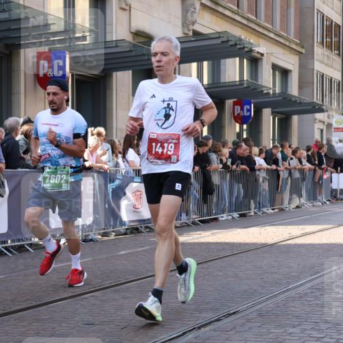 13.09.2026 - 21. swb-Marathon Bremen Strokosch-Dieckow http://msf.ph/oto/10322317 13.09.2026 13:18:32 Ziel 307, 2324, 2948, 3631, 4120, 4413, 4642, 4916, 5277, 5867, 6310, 6787, 7104, 7154, 7163, 7602, 7791, 8743, 9327, 9833, 13184, 465, 1146, 1419, 2055, 3458, 4413, 5307, 5460, 6293, 6294, 6818, 7245, 7491, 7731, 7954, 8404, 8540, 8872, 9019, 9134, 9275, 10065, 13150 meine-sportfotos.de