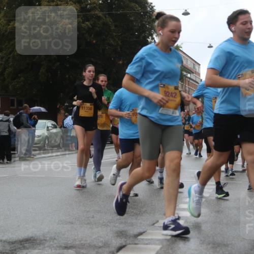 13.09.2026 - Kiel Lauf Markus Tischler http://msf.ph/oto/10322327 13.09.2026 10:57:01 Fleethörn 500, 11350, 825, 9242 meine-sportfotos.de
