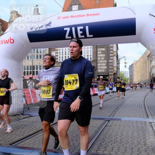 13.09.2026 - 21. swb-Marathon Bremen Tim E. http://msf.ph/oto/10322378 13.09.2026 10:59:19 Ziel 10254, 10383, 10415, 10427, 10477, 10668, 10787, 10794, 10843, 11034, 11267, 11278, 11602, 11913, 12015, 12127, 12130, 12131, 12176, 12200, 12271, 12297, 12414 meine-sportfotos.de