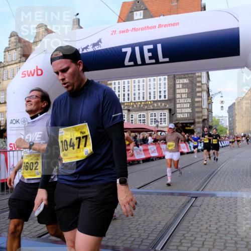 13.09.2026 - 21. swb-Marathon Bremen Tim E. http://msf.ph/oto/10322414 13.09.2026 10:59:19 Ziel 10254, 10383, 10415, 10427, 10477, 10668, 10787, 10794, 10843, 11034, 11267, 11278, 11602, 11913, 12015, 12127, 12130, 12131, 12176, 12200, 12271, 12297, 12414 meine-sportfotos.de