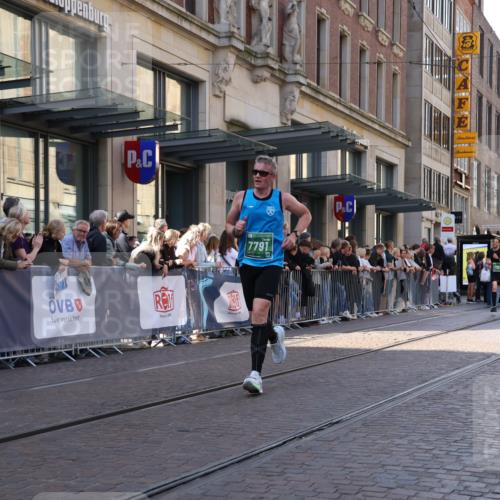 13.09.2026 - 21. swb-Marathon Bremen Strokosch-Dieckow http://msf.ph/oto/10322518 13.09.2026 13:18:39 Ziel 307, 2007, 4857, 4916, 5277, 6137, 6310, 7104, 7154, 7163, 7602, 7647, 7686, 7791, 9512, 13184, 465, 1146, 1419, 2055, 2324, 2948, 3631, 4120, 4413, 4642, 5307, 5460, 5867, 6293, 6294, 6787, 6818, 7245, 7491, 7731, 8404, 8540, 8743, 8872, 9019, 9275, 9327, 9833, 13150 meine-sportfotos.de