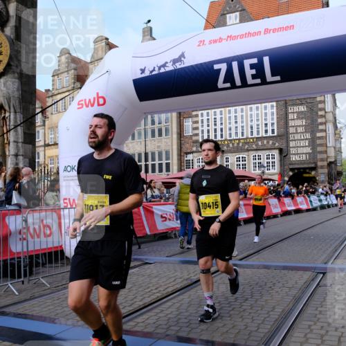13.09.2026 - 21. swb-Marathon Bremen Tim E. http://msf.ph/oto/10322623 13.09.2026 10:59:24 Ziel 10383, 10415, 10427, 10477, 10668, 10787, 10843, 11034, 11086, 11125, 11267, 11278, 11301, 11302, 11602, 11913, 12015, 12118, 12127, 12131, 12200, 12271, 12297, 12541 meine-sportfotos.de