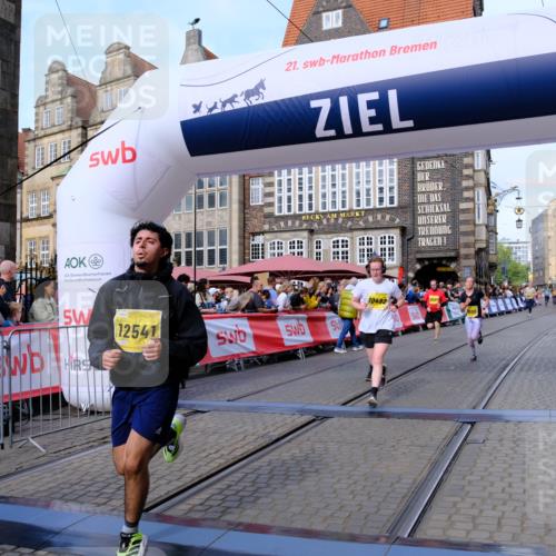 13.09.2026 - 21. swb-Marathon Bremen Tim E. http://msf.ph/oto/10322963 13.09.2026 10:59:33 Ziel 10377, 10415, 10492, 10668, 11086, 11125, 11301, 11302, 11500, 11873, 11913, 12118, 12200, 12267, 12537, 12541 meine-sportfotos.de