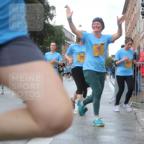 13.09.2026 - Kiel Lauf Markus Tischler http://msf.ph/oto/10323153 13.09.2026 10:59:20 Fleethörn 2838, 709, 955, 8523 meine-sportfotos.de