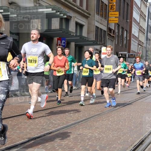 13.09.2026 - 21. swb-Marathon Bremen Strokosch-Dieckow http://msf.ph/oto/10323385 13.09.2026 10:59:52 Ziel 10144, 10175, 10758, 10801, 10810, 10867, 11016, 11071, 11129, 11158, 11159, 11160, 11250, 11259, 11445, 11453, 11524, 11525, 11528, 11547, 11587, 11588, 11589, 11623, 11879, 11907, 12105, 12106, 12123, 12190, 12274, 12291, 12352, 12394, 12530, 12531, 10147, 10175, 10236, 10355, 10669, 10691, 10928, 10929, 11054, 11056, 11089, 11194, 11419, 11427, 11501, 11594, 11637, 11803, 11904, 12138, 12238, 12239, 12242, 12243, 12481 meine-sportfotos.de