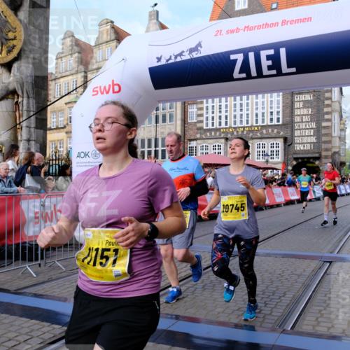 13.09.2026 - 21. swb-Marathon Bremen Tim E. http://msf.ph/oto/10323463 13.09.2026 10:59:47 Ziel 10147, 10377, 10745, 10922, 11151, 11207, 11519, 11594, 11873, 12267, 12295, 12481, 12527, 12537 meine-sportfotos.de