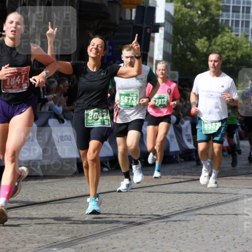 13.09.2026 - 21. swb-Marathon Bremen Strokosch-Dieckow http://msf.ph/oto/10323626 13.09.2026 13:31:10 Ziel 244, 800, 834, 1189, 1533, 1771, 1841, 1926, 1941, 2369, 2902, 2985, 3360, 4251, 4920, 5600, 5681, 5802, 5822, 5900, 6307, 6343, 6523, 7012, 7760, 8543, 8616, 9290, 9507, 9653, 9692, 9699, 9767, 9962, 9976, 13090, 13152, 13215, 217, 1627, 2244, 2602, 3152, 3343, 3392, 3396, 3762, 4477, 5375, 5673, 5720, 5765, 5979, 6147, 6619, 6968, 7001, 7296, 7812, 8035, 8097, 8339, 8342, 8726, 9147, 9337, 9822, 13066 meine-sportfotos.de
