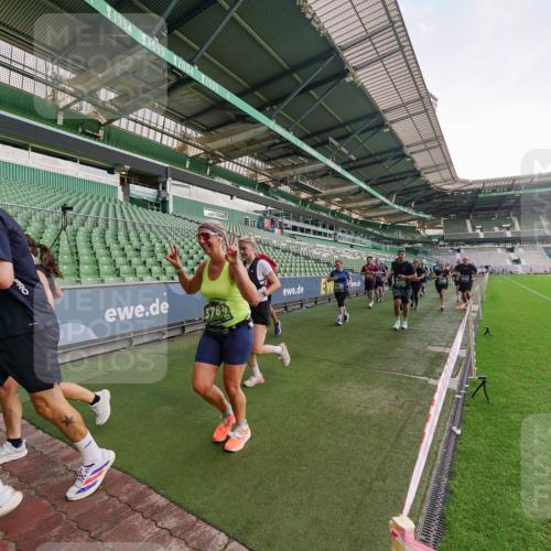 13.09.2026 - 21. swb-Marathon Bremen Michael Burmester http://msf.ph/oto/10323662 13.09.2026 13:25:43 Laufen im Stadion 202, 213, 294, 505, 530, 543, 548, 645, 723, 815, 818, 966, 1283, 1410, 1443, 1459, 1463, 1473, 1487, 1491, 1504, 1515, 1530, 1561, 1618, 1744, 1828, 1830, 1953, 2058, 2059, 2095, 2211, 2267, 2271, 2298, 2308, 2312, 2323, 2354, 2382, 2384, 2497, 2506, 2508, 2554, 2558, 2576, 2591, 2592, 2644, 2656, 2675, 2752, 2762, 2817, 2833, 2878, 2896, 2970, 2981, 3005, 3047, 3062, 3097, 3142, 3172, 3211, 3259, 3298, 3306, 3329, 3359, 3381, 3390, 3433, 3629 meine-sportfotos.de
