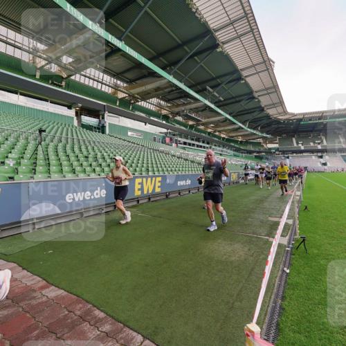 13.09.2026 - 21. swb-Marathon Bremen Michael Burmester http://msf.ph/oto/10323996 13.09.2026 13:26:19 Laufen im Stadion 186, 202, 213, 364, 390, 505, 530, 543, 645, 815, 818, 833, 966, 1077, 1283, 1410, 1443, 1459, 1473, 1487, 1504, 1530, 1561, 1618, 1700, 1744, 1828, 1830, 1953, 2058, 2059, 2271, 2273, 2298, 2308, 2309, 2354, 2382, 2384, 2388, 2404, 2428, 2506, 2508, 2542, 2558, 2576, 2582, 2591, 2592, 2656, 2675, 2748, 2752, 2762, 2817, 2833, 2878, 2896, 2965, 2970, 2981, 3005, 3047, 3050, 3062, 3084, 3097, 3142, 3172, 3211, 3259, 3329, 3359, 3390, 3433, 3540, 3629, 3756 meine-sportfotos.de