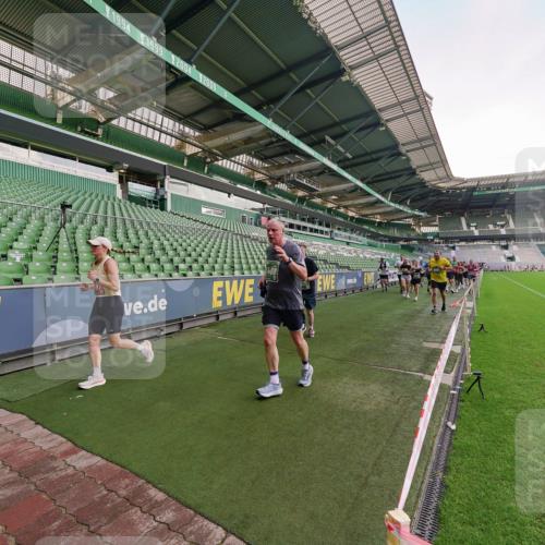 13.09.2026 - 21. swb-Marathon Bremen Michael Burmester http://msf.ph/oto/10324005 13.09.2026 13:26:20 Laufen im Stadion 186, 202, 213, 364, 390, 505, 530, 543, 645, 815, 818, 833, 966, 1077, 1283, 1410, 1443, 1459, 1473, 1487, 1504, 1530, 1561, 1618, 1700, 1744, 1828, 1830, 1953, 2058, 2059, 2271, 2273, 2298, 2308, 2309, 2354, 2382, 2384, 2388, 2404, 2428, 2506, 2508, 2542, 2558, 2576, 2582, 2591, 2592, 2656, 2675, 2748, 2752, 2762, 2817, 2833, 2878, 2896, 2965, 2970, 2981, 3005, 3047, 3050, 3062, 3084, 3097, 3142, 3172, 3211, 3259, 3329, 3359, 3390, 3433, 3540, 3629, 3756 meine-sportfotos.de