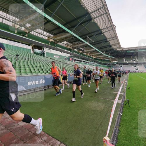 13.09.2026 - 21. swb-Marathon Bremen Michael Burmester http://msf.ph/oto/10324097 13.09.2026 13:26:34 Laufen im Stadion 186, 202, 364, 390, 530, 543, 645, 815, 818, 833, 966, 1077, 1283, 1410, 1412, 1443, 1459, 1473, 1487, 1504, 1530, 1561, 1608, 1618, 1700, 1744, 1828, 1830, 1953, 1961, 2058, 2059, 2273, 2298, 2308, 2309, 2354, 2382, 2384, 2388, 2404, 2428, 2507, 2508, 2542, 2558, 2576, 2582, 2591, 2592, 2656, 2675, 2725, 2748, 2752, 2762, 2817, 2875, 2878, 2896, 2923, 2965, 2970, 2981, 3045, 3047, 3050, 3062, 3073, 3084, 3097, 3142, 3172, 3184, 3259, 3329, 3359, 3433, 3540, 3592, 3629, 3756 meine-sportfotos.de