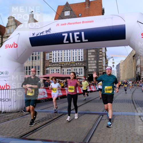 13.09.2026 - 21. swb-Marathon Bremen Tim E. http://msf.ph/oto/10324298 13.09.2026 11:00:09 Ziel 10175, 10236, 10355, 10669, 10691, 10867, 10928, 10929, 11054, 11056, 11089, 11194, 11250, 11419, 11427, 11445, 11501, 11637, 11803, 11879, 11904, 12138, 12238, 12239, 12242, 12243, 12388, 12480 meine-sportfotos.de